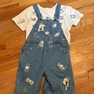 Overall shorts and T-shirt combo.
